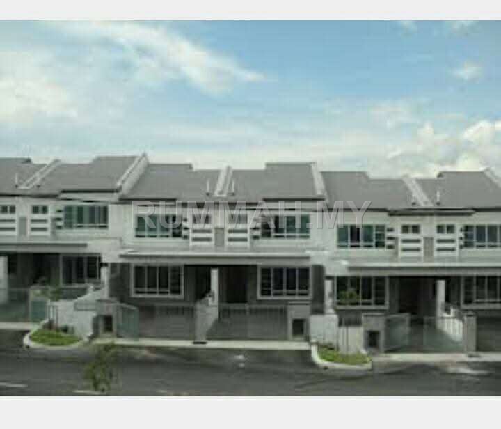 4-bedroom house in Butterworth, Pulau Pinang for sale - Terrace House for Sale @ Hill Park, Butterworth | Freehold