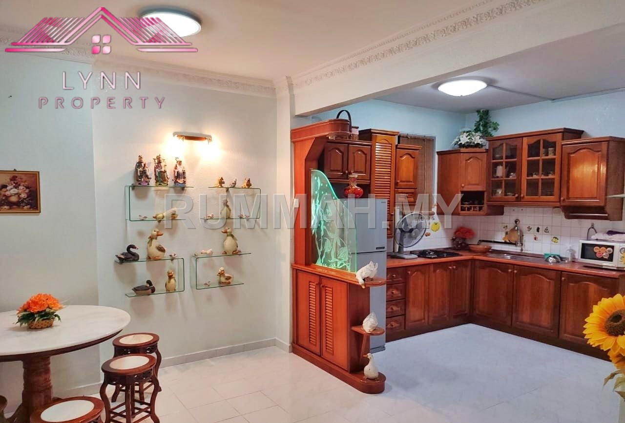 3-bedroom condo in Air Itam, Penang for sale - 🏠 Tanjung Court @ Farlim – RM285K Nego! 850 sqft, 3BR 2BA, 1 Fixed Car Park, Fully Furnished + Fully Renovated, Leasehold!