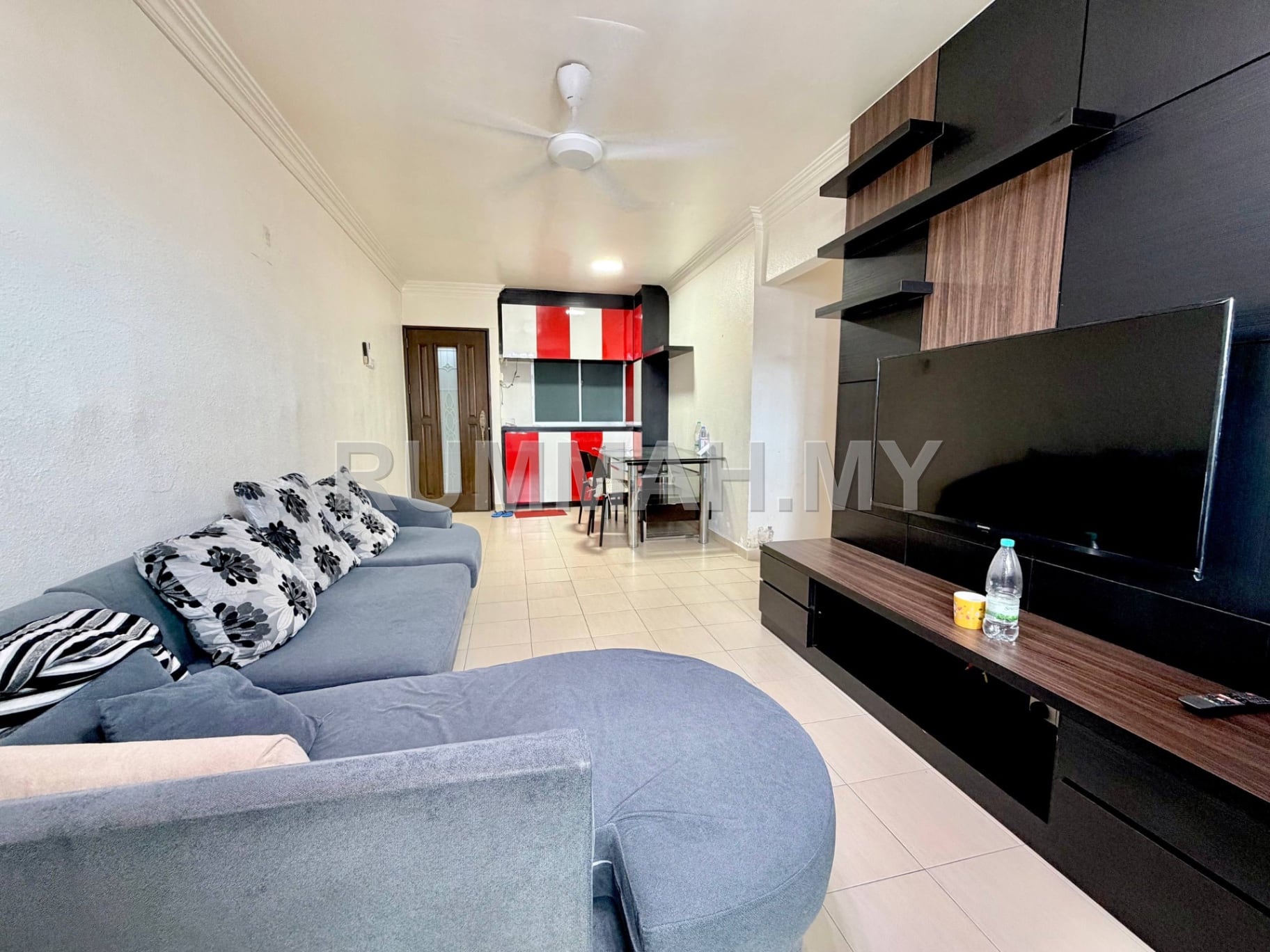 Jelutong Park @ Jelutong with 2 Carpark Fully Renovated 2 Bedrooms Unit For Rent Available now