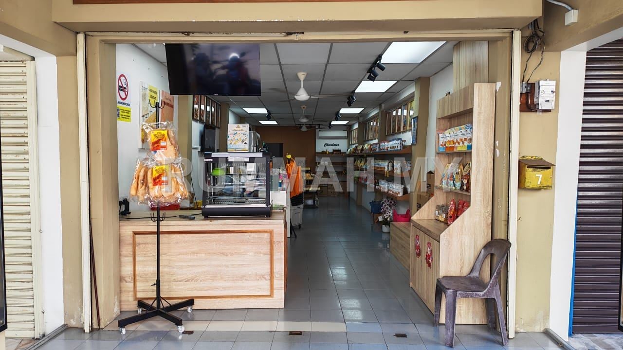 commercial in George Town, Penang for rent - 2 Storey Prewar Shop House @Georgetown @chawrasta Market
