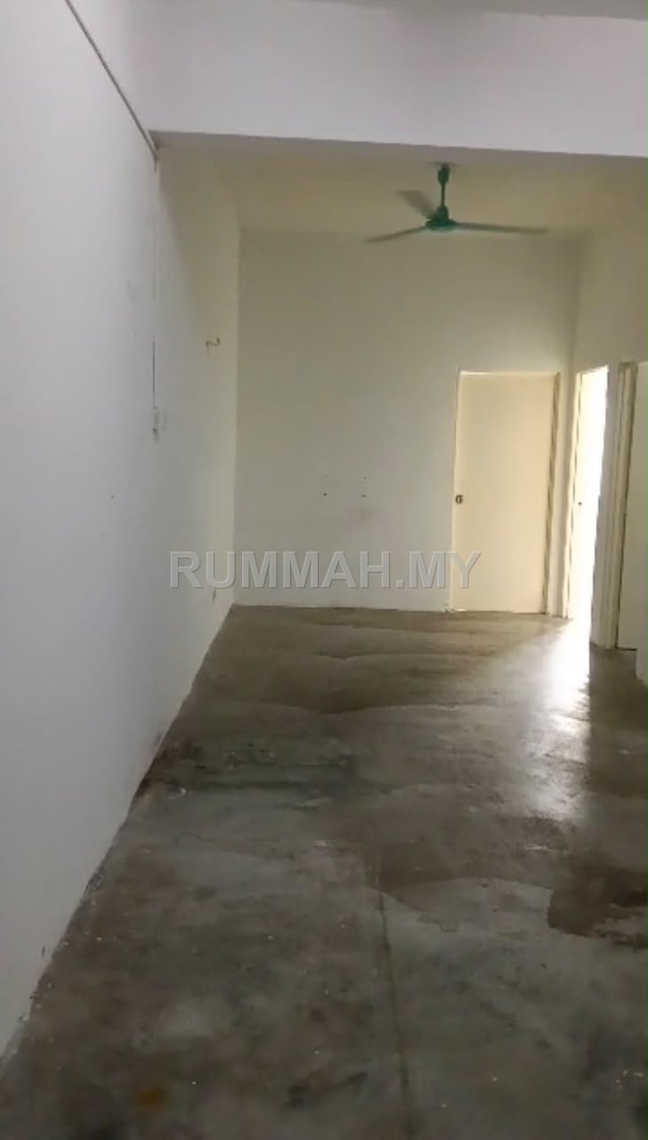 Rumah Pangsa Juru Setia | 3 rooms