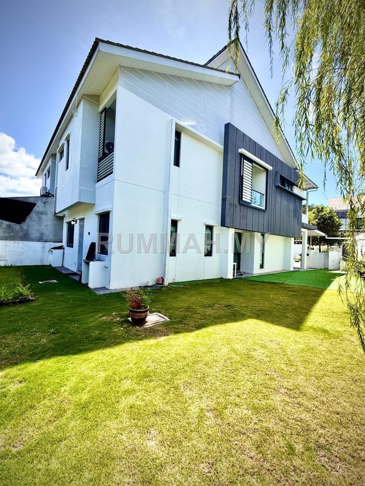 Phase 3 Sunway Cassia 2-Storey Semi-D 4478sf Fully Renovated Batu Maung