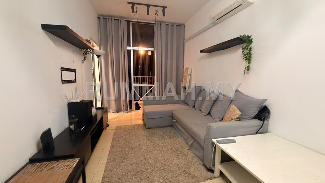 FULLY FURNISHED PR1MA LAKEFRONT HOMES @ CYBERJAYA