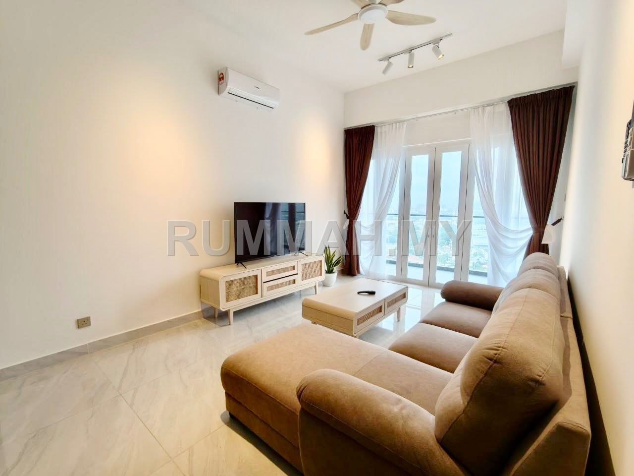 Codrington Residence Pulau Tikus next to Island Hospital Fully Furnished 3 Bedrooms For Rent