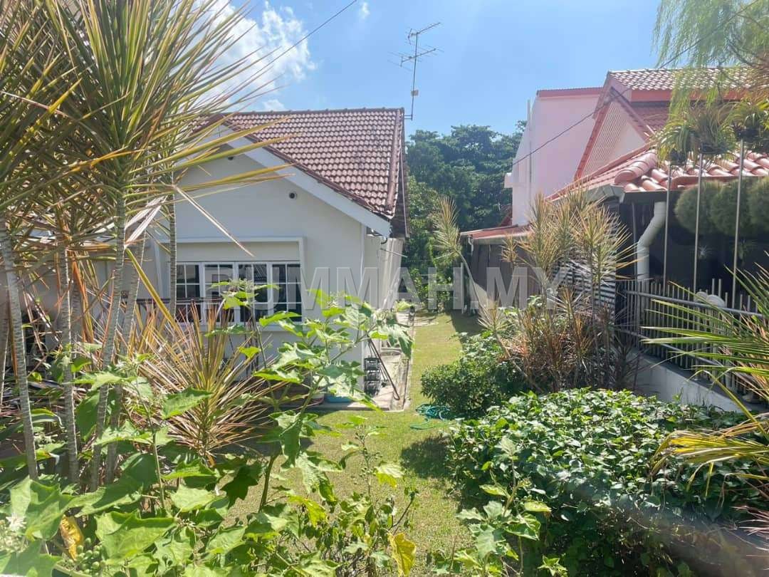 4-bedroom house in Tanjung Bungah, Penang for sale - Hillside, Tanjong Bungah Semi Detached Single 1 storey