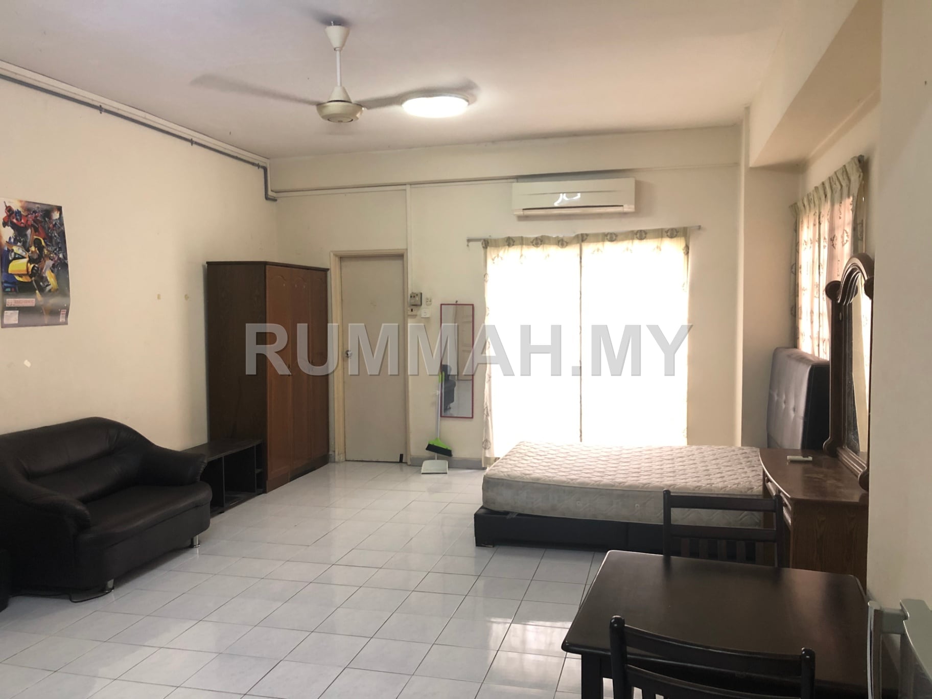 1-bedroom condo in Bandar Sunway, Selangor for rent - Ridzuan Condo Rent, Studio Fully Furnished, Bandar Sunway PJS10
