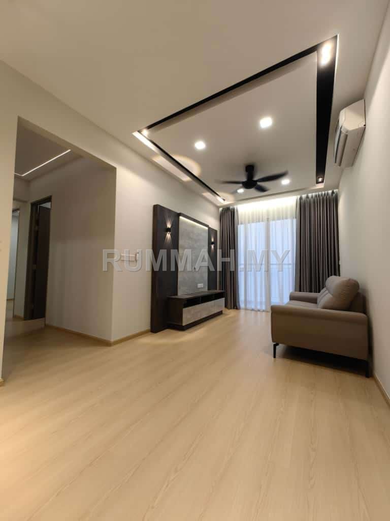 4-bedroom condo in Gelugor, Penang for sale - Zen 6 Condominium @ Gelugor For Sale / Rent