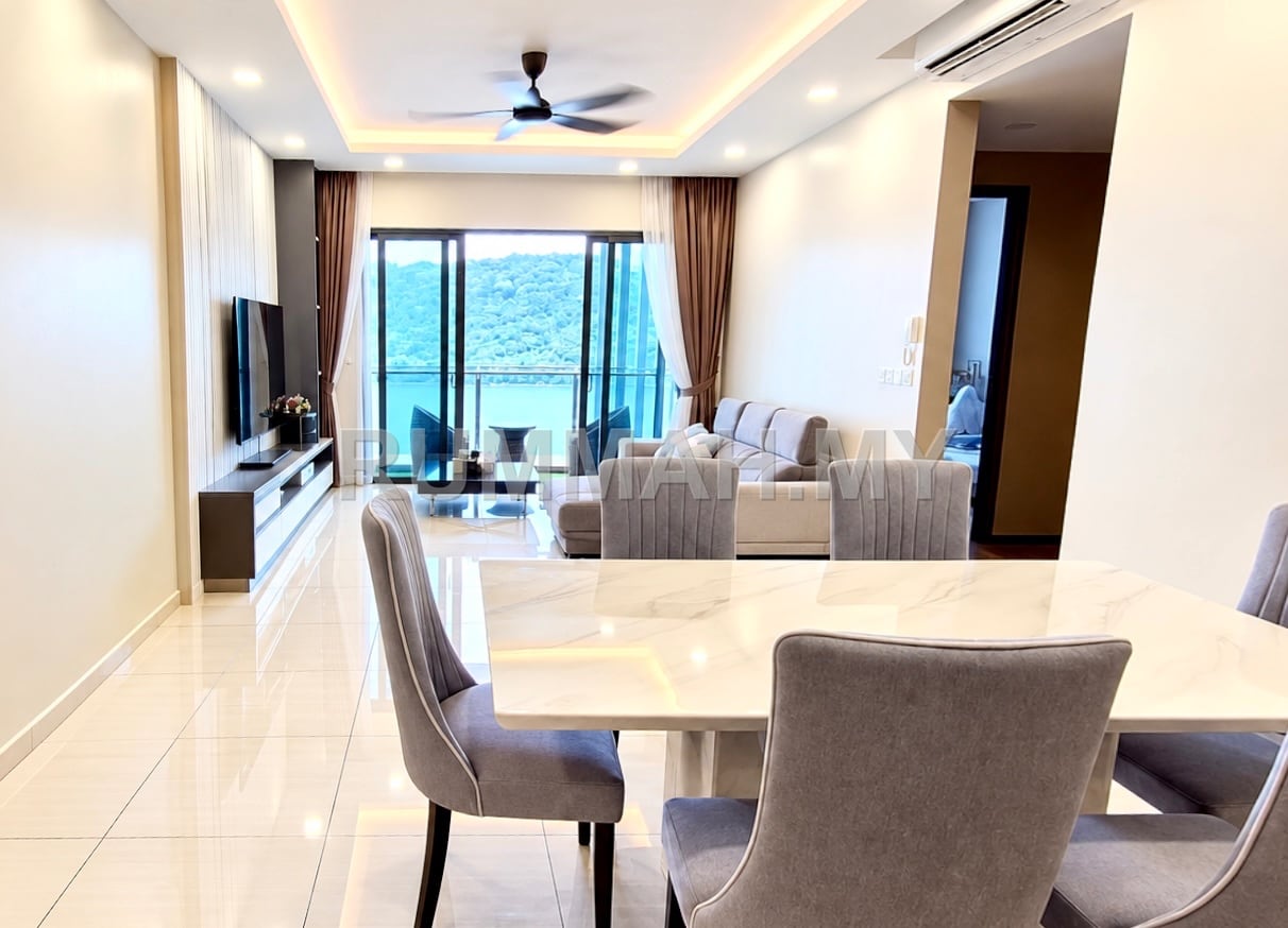 3-bedroom condo in Bayan Lepas, Penang for sale - Queens Residence Q1 Direct Seaview 1200sqft Units @ Queensbay Bayan Lepas Fully Furnished with Renovated For Sale