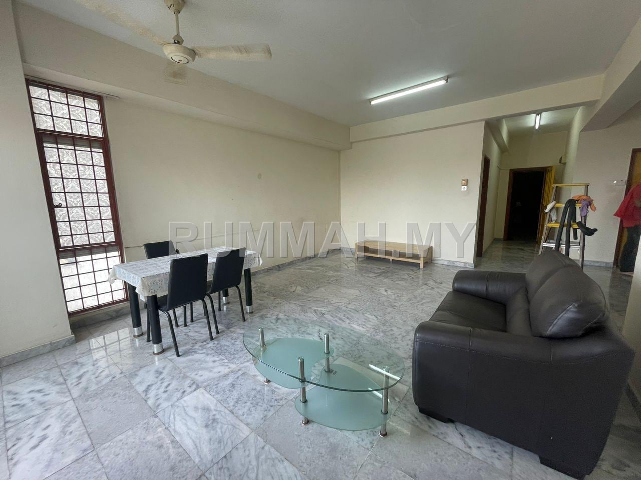 3-bedroom condo in Bandar Sunway, Selangor for rent - Ridzuan Condo Rent, Partly Furnished 3 Rooms, Bandar Sunway PJS10