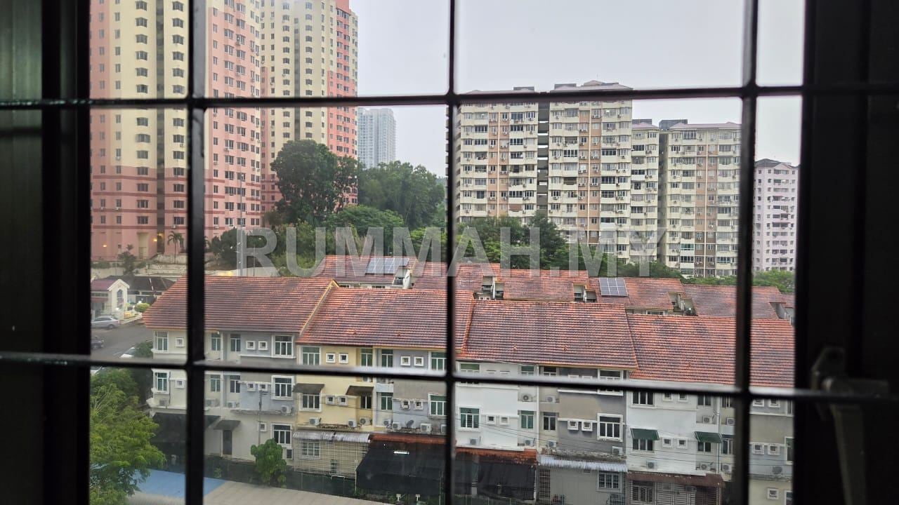 3-bedroom condo in Greenlane, Penang for sale - Condo for Sale @ Flamingo Series Condominiums, Greenlane | New Launch