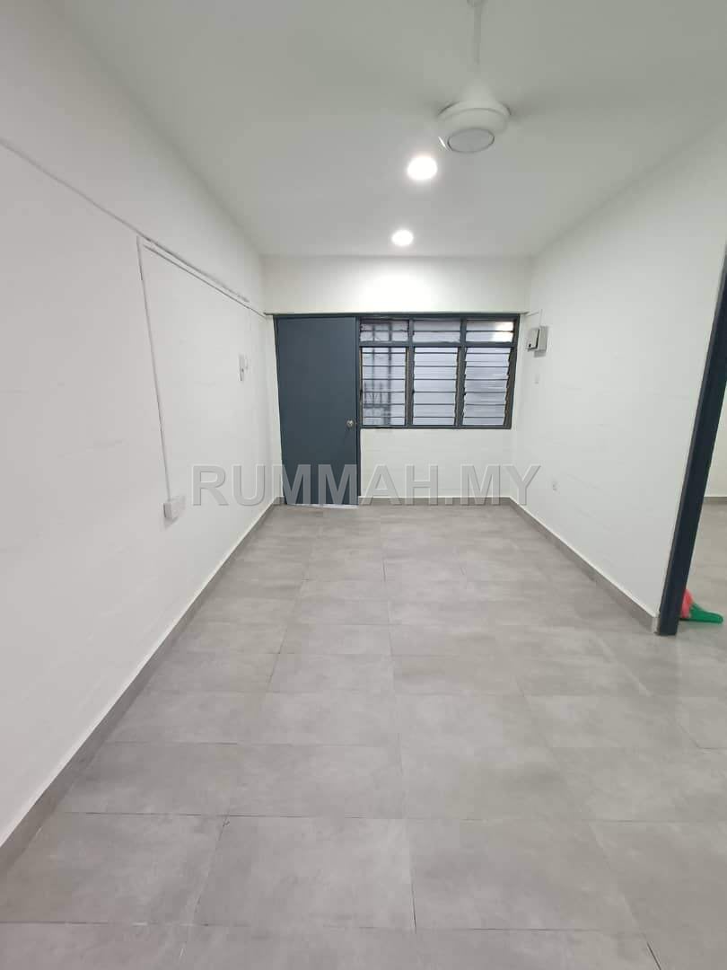 2-bedroom condo in Ayer Itam, Penang for rent - Flat for Rent @ Farlim, Ayer Itam | 2R1T