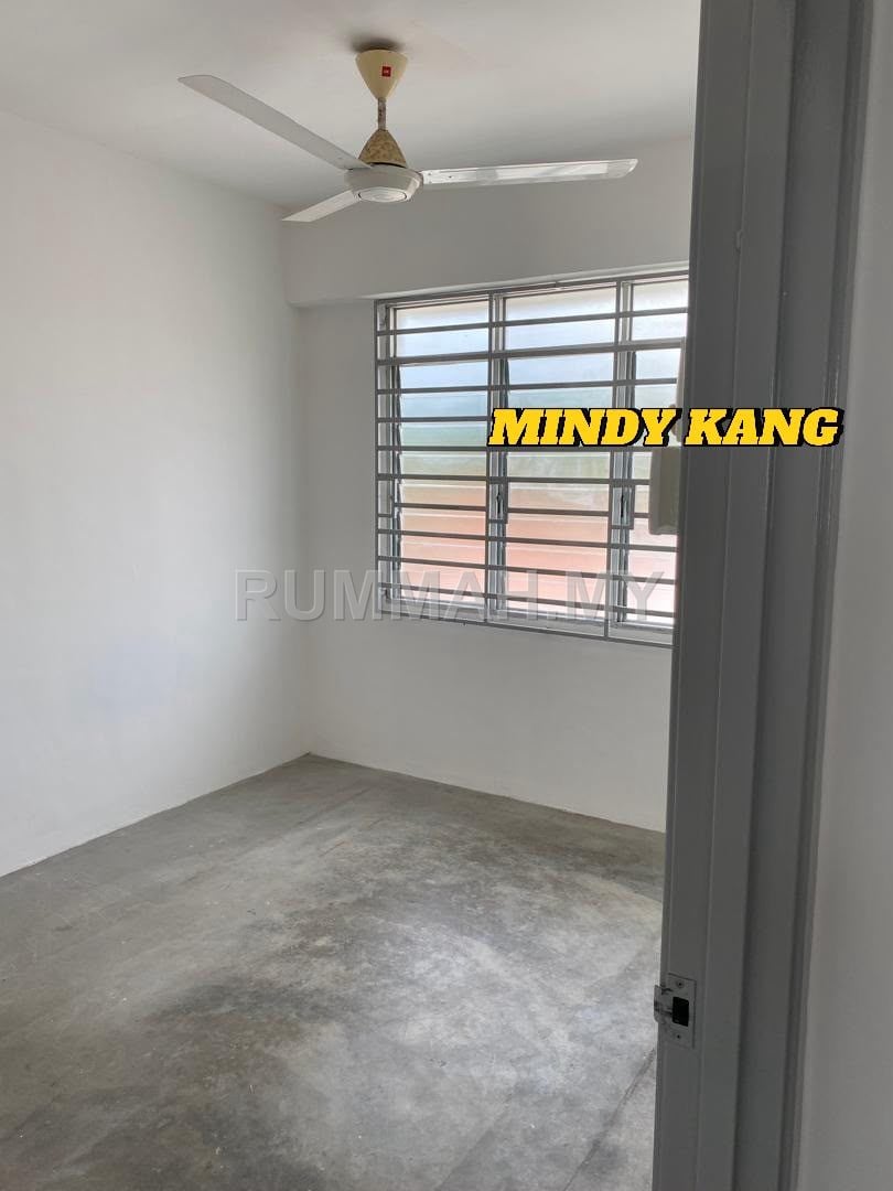 3-bedroom condo in Relau, Penang for sale - Apartment for Sale @ Desa Aman, Relau Bayan Lepas | Bare Unit