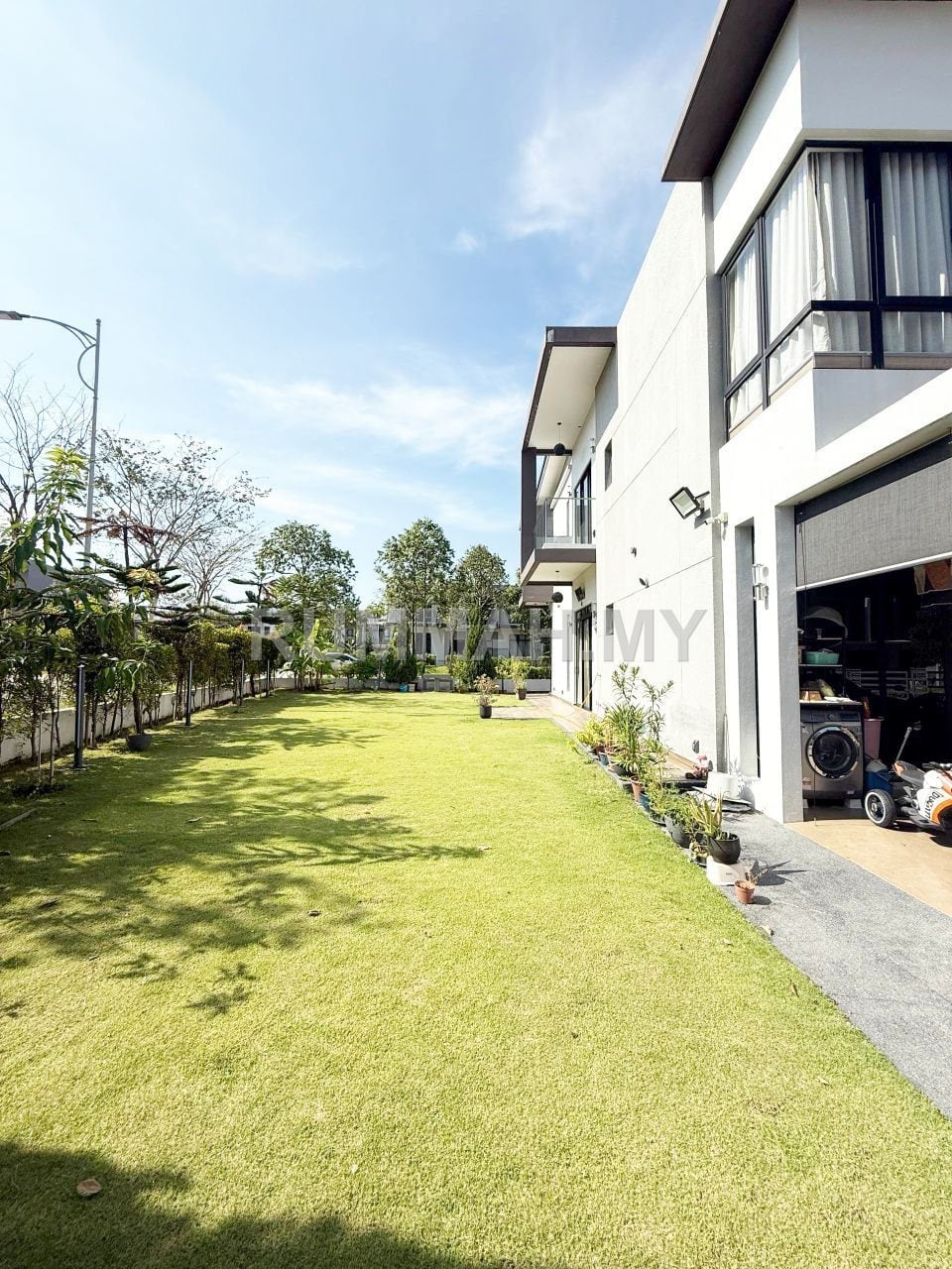 4-bedroom house in cyberjaya, Selangor for sale - MAPLE RESIDENCE, Cyberjaya Double storey terrace house