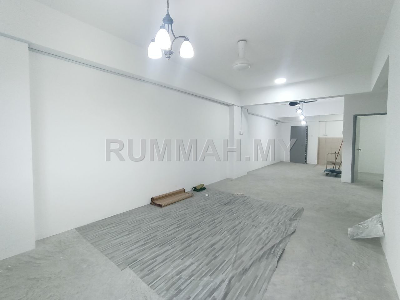 3-bedroom condo in semenyih, Selangor for sale - END UNIT RESIDENSI SELANGORKU AKASIA IDAMAN NEARBY UNIVERSITY NOTTINGHAM SEMENYIH