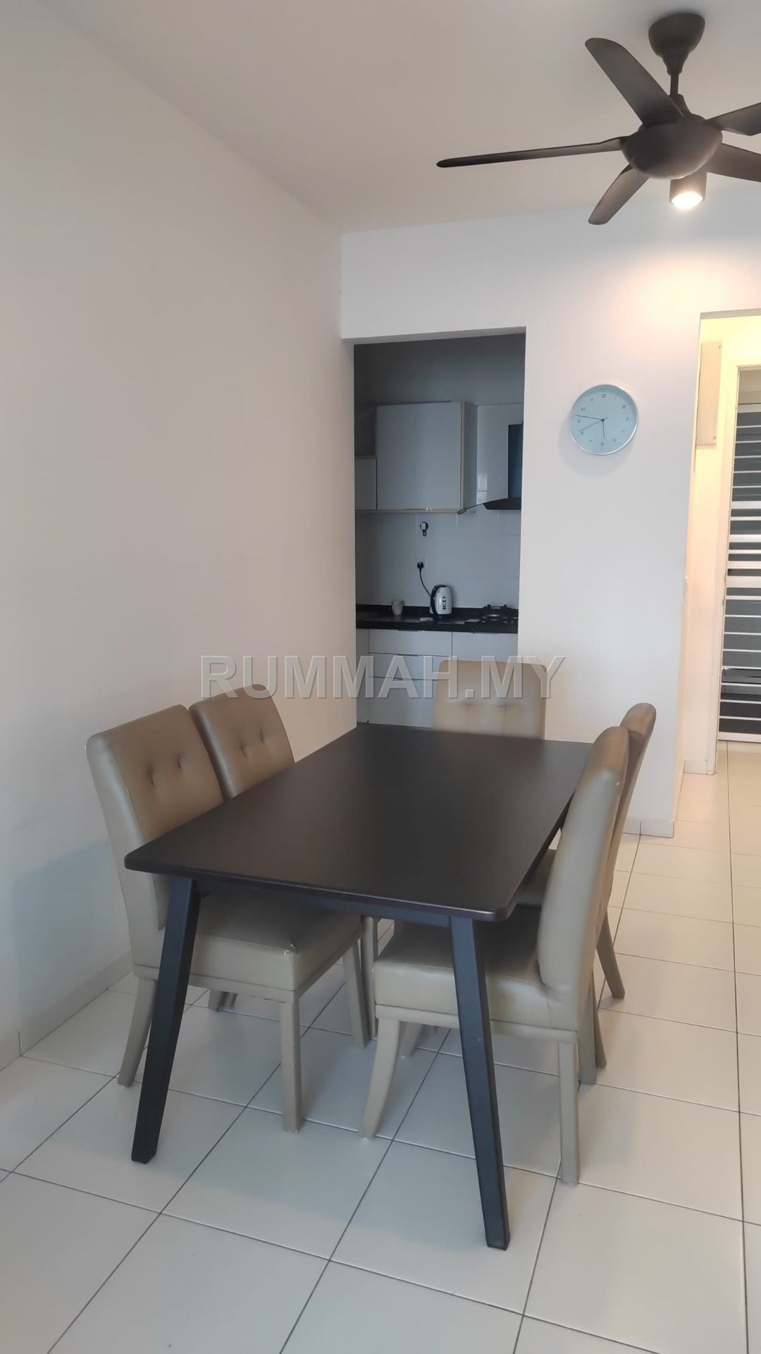 3-bedroom condo in Tanjung Tokong, Penang for sale - I-Santorini