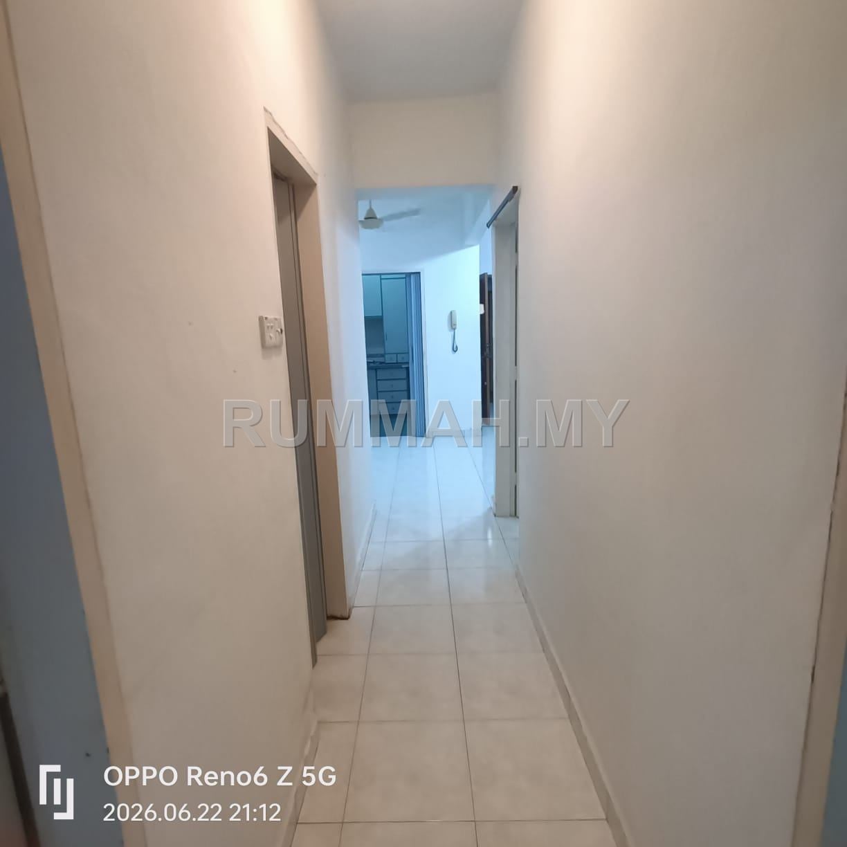 3-bedroom condo in Tanjung Bungah, Penang for sale - Condo for Sale @ Tiara View, Tanjung Bungah | Partially Furnished