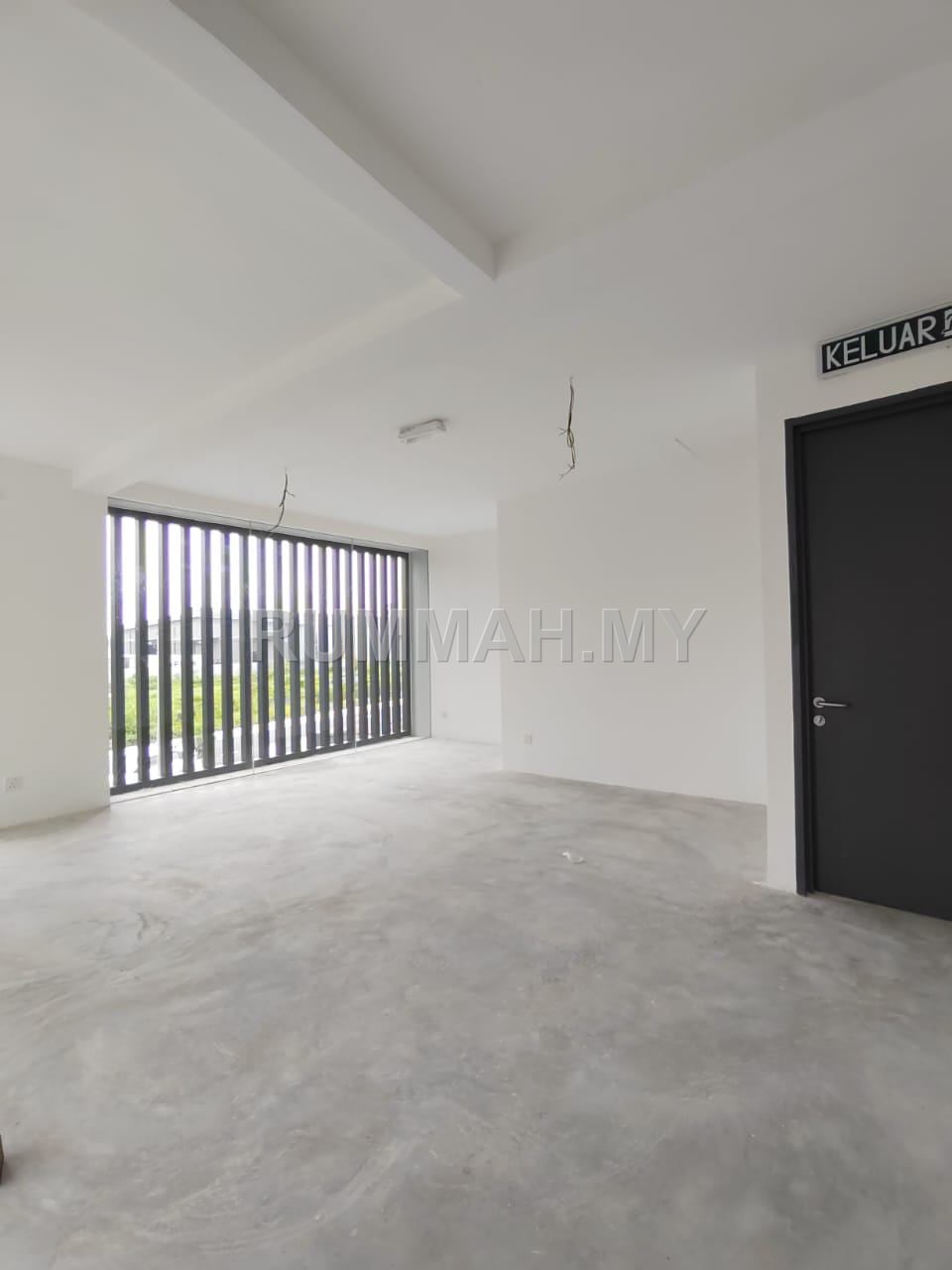 industrial in Valdor, Penang for sale - Valdor 1.5Sty Semi D Light Industry 