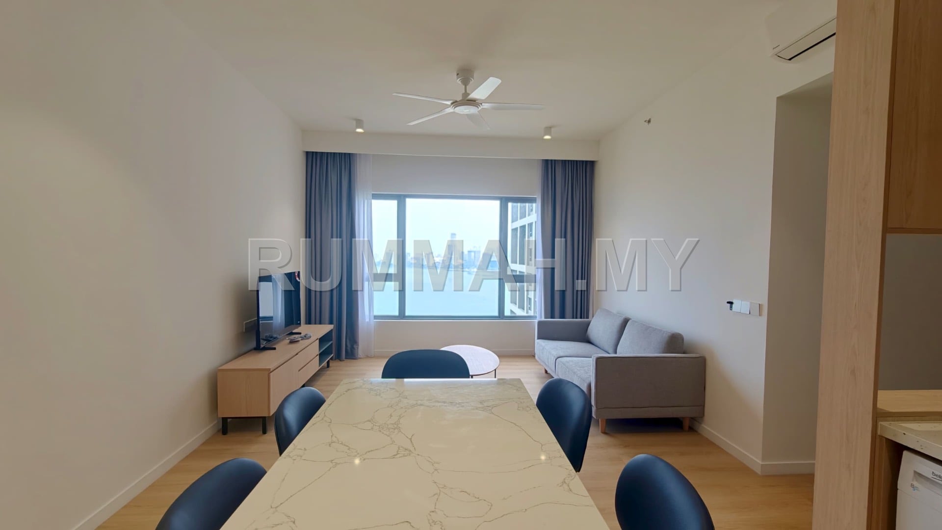 2-bedroom condo in Tanjung Tokong, Penang for rent - The Meg Condominium | Fully Furnished| 679sft| 1Cp| SA12372