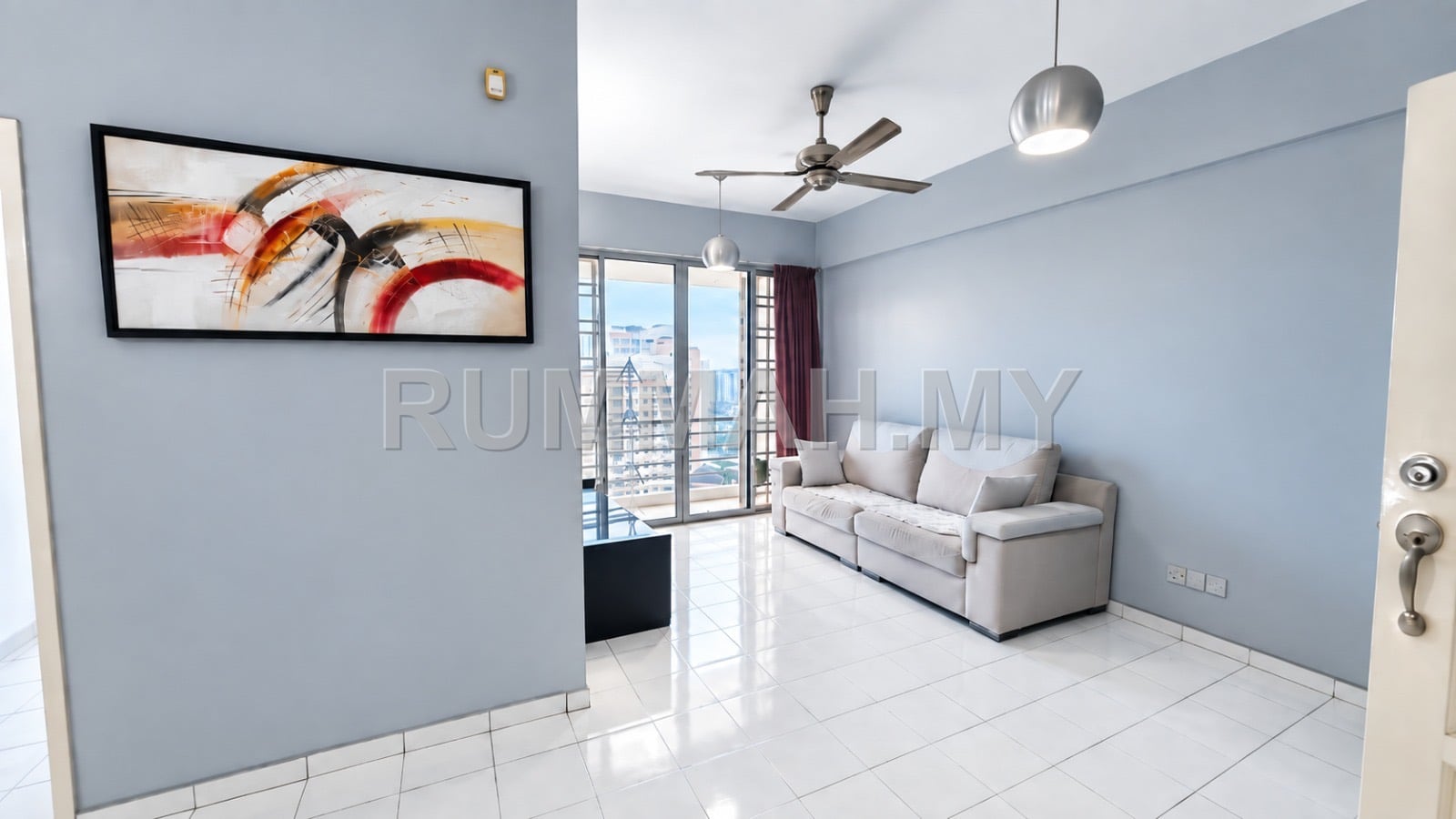 3-bedroom condo in Bayan Lepas, Penang for sale - Putra Place @ Bayan Lepas, | Sea View | 1000sft |Fully Renovated & Furnished| SA2665