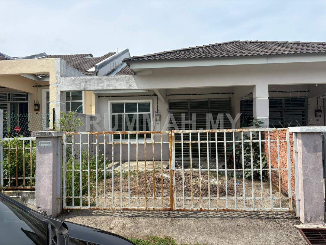 3-bedroom house in Masjid Tanah, Melaka for sale - 1-Storey Terrace for Sale @ Taman Seruling Jaya, Masjid Tanah | Freehold