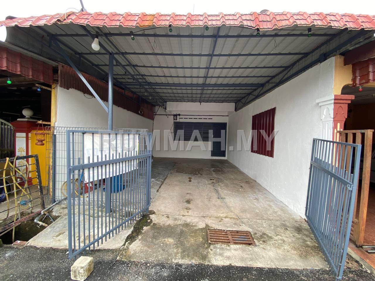 3-bedroom house in Bukit Rambai, Melaka for sale - 2-Storey Terrace for Sale @ Taman Seri Rambai, Bukit Rambai | Freehold