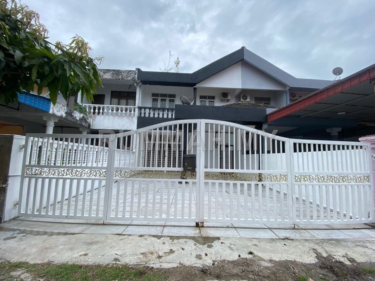 5-bedroom house in Tanjong Keling, Melaka for sale - 2-Storey Terrace for Sale @ Taman Nirwana, Tanjong Keling | Freehold Bumilot
