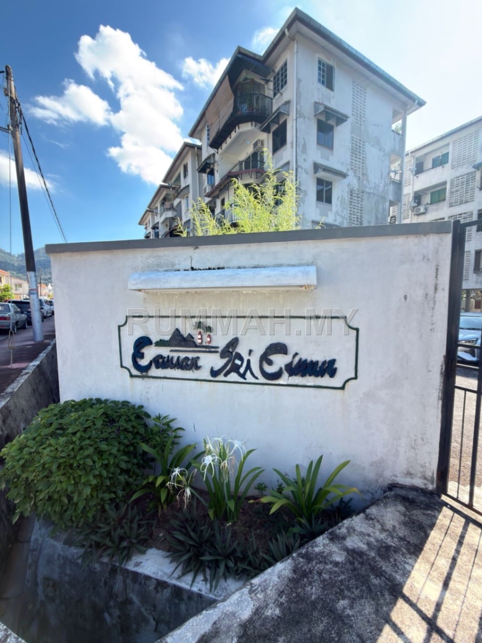 3-bedroom condo in Air Itam, Penang for sale - Taman Sri Timur Flat @ Air Itam, Penang 🔥 FOR SALE 出售