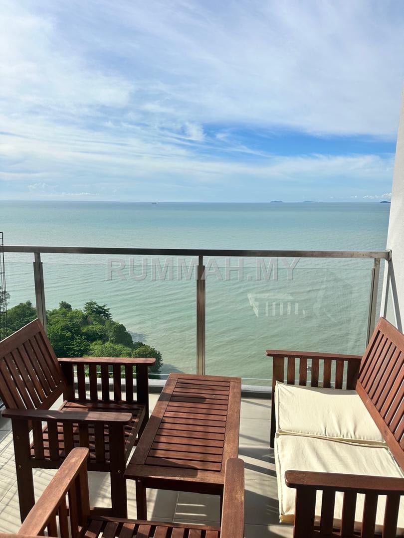 4-bedroom condo in Batu Ferringhi, Penang for sale - 10 Island Resort Middle Floor Seaview 2400sf 1CP Fully Renovated Batu Ferringhi