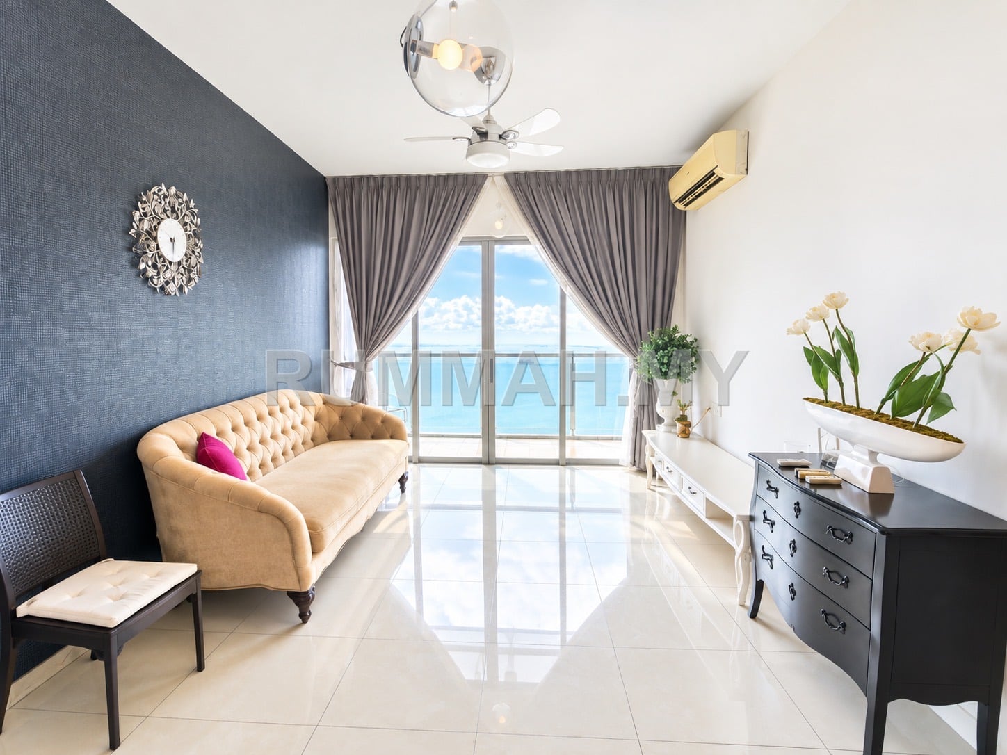 3-bedroom condo in Batu Ferringhi, Penang for rent - 10 Island Resort @ Batu Ferringhi Fully Furnished 3 Bedrooms For Rent