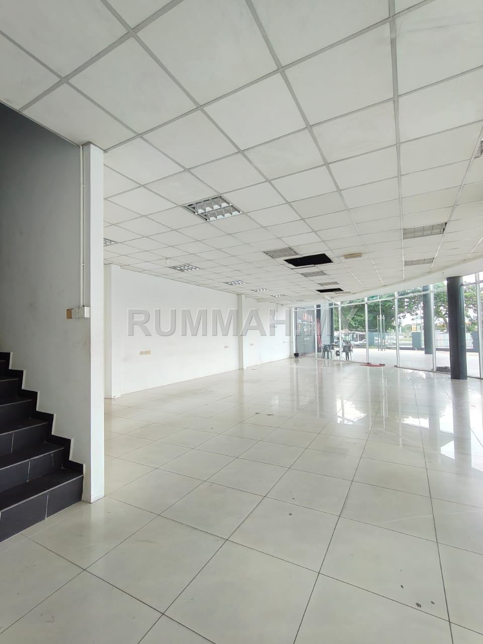 commercial in Seberang Jaya, Penang for rent - Seberang Jaya Showroom/ Warehouse / Mart 