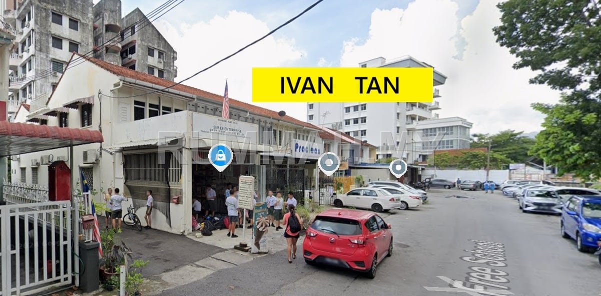 4-bedroom commercial in Jelutong, Penang for sale - 【Worth Buy】2 sty Shop | Jln Free School【Main Road】Heng Ee Jelutong