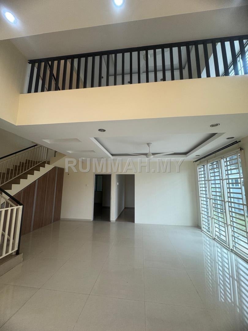 4-bedroom house in Bukit Mertajam, Penang for sale - Double Storey Terrace Corner Lot @ Taman Kota Permai,Bukit Mertajam