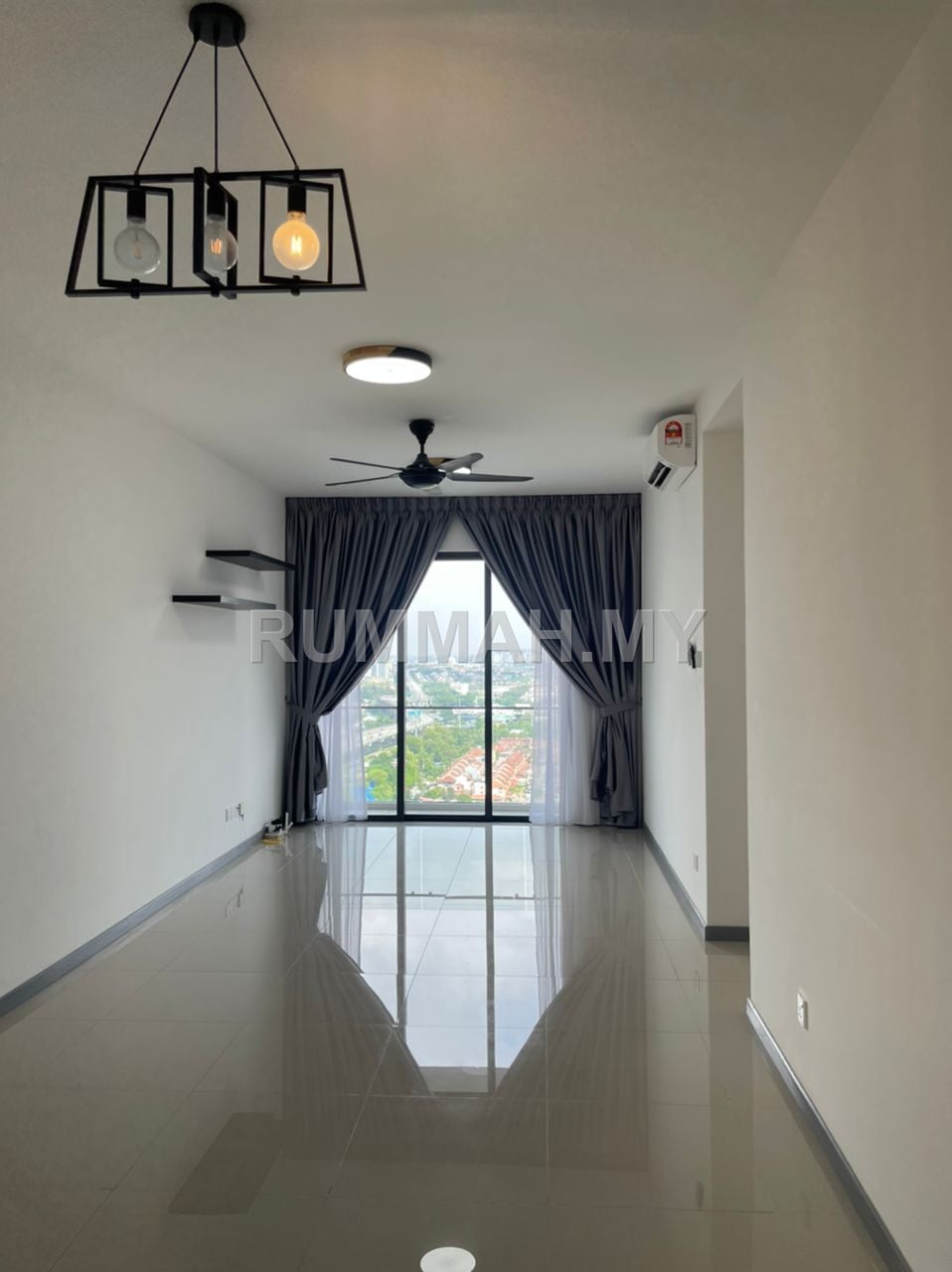 3-bedroom condo in Segambut, Kuala Lumpur for sale - UNITED POINT RESIDENCE Segambut, Actual, RENO, Well Keep, Low Deposit