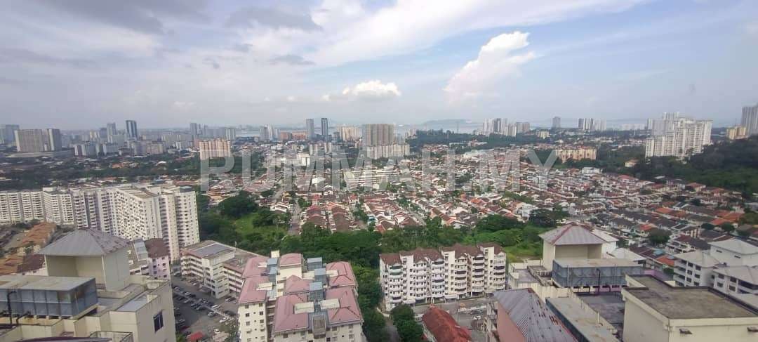 3-bedroom condo in George Town, Penang for sale - Kingfisher at Greenlane For Sale (High Floor Nice View)