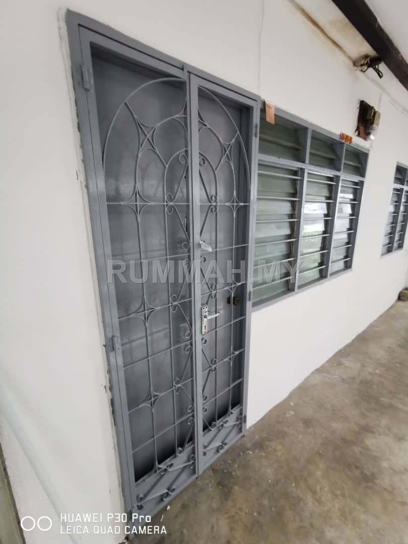 2-bedroom condo in Bandar Baru Ayer Itam, Penang for rent - Shoplot for Rent @ Farlim 4, Bandar Baru Ayer Itam | 500sqft