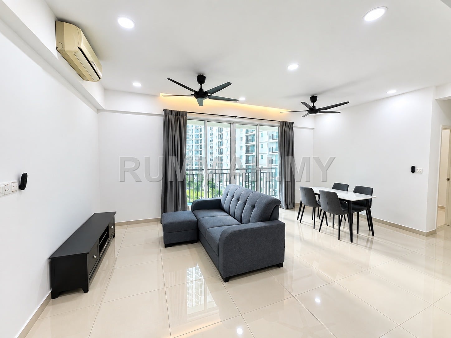 3-bedroom condo in Gelugor, Penang for rent - Ideal Residency @ Gelugor Fully Furnished For Rent Available Viewing