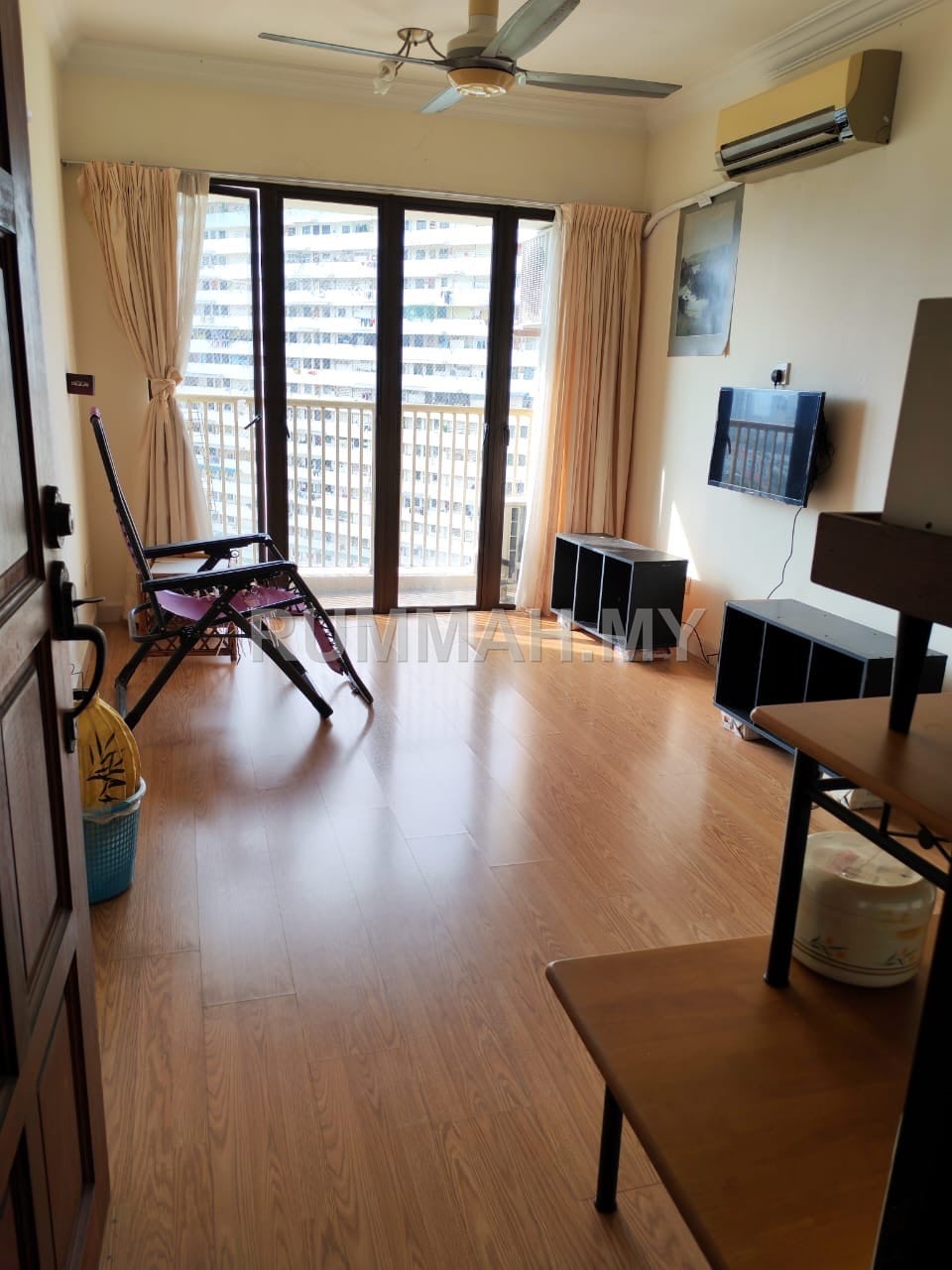 3-bedroom condo in Jelutong, Penang for sale - Serina Bay Condo Corner  Middle Floor 700sf 1CP Fully Reno Jelutong