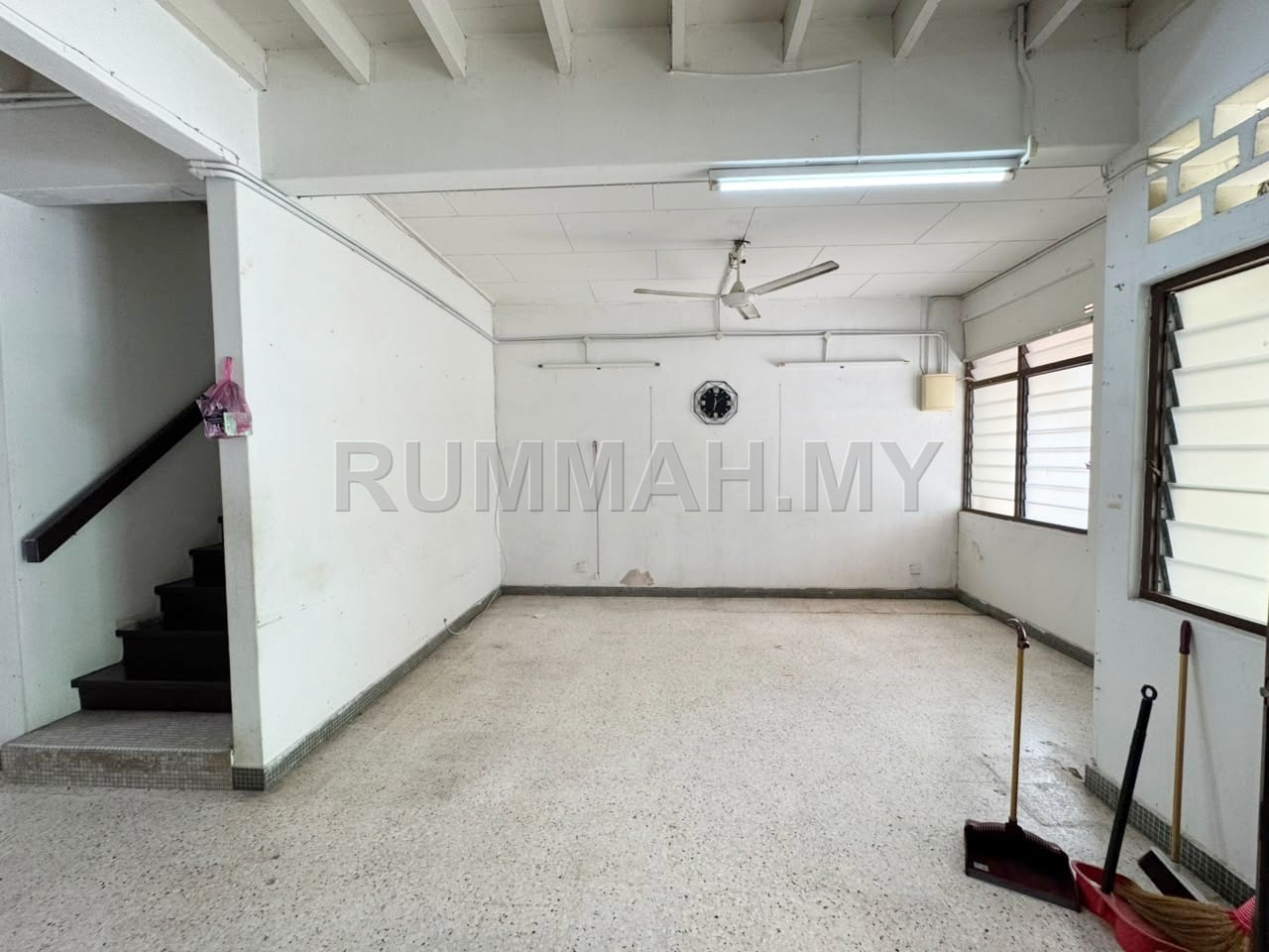 4-bedroom house in Jelutong, Penang for sale - Double Storey Terrace at Lorong Delima  Island Glade Penang for sale
