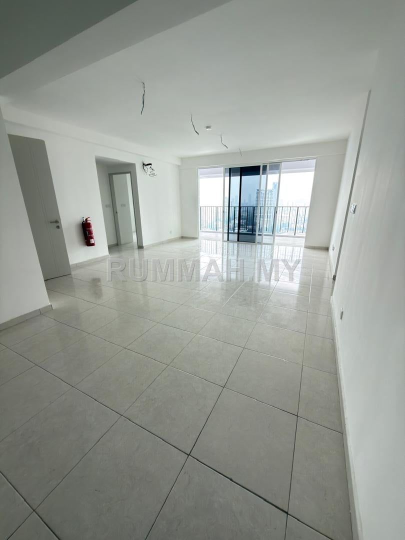3-bedroom condo in Jelutong, Penang for sale - Central Residence @ Jelutong, Penang ✨ HIGH FLOOR UNIT FOR SALE 出售