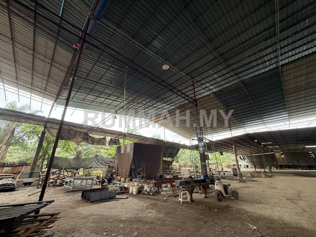 industrial in Simpang Ampat, Penang for rent - Factory Warehouse for Rent @ Simpang Ampat, Valdor Industrial Area | 31 Ft Ceiling