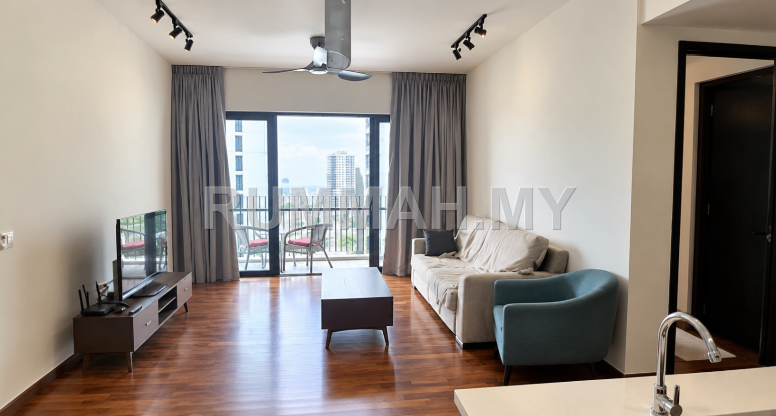 3-bedroom condo in Tanjung Tokong, Penang for rent - The Tamarind @ Tanjung Tokong For Rent