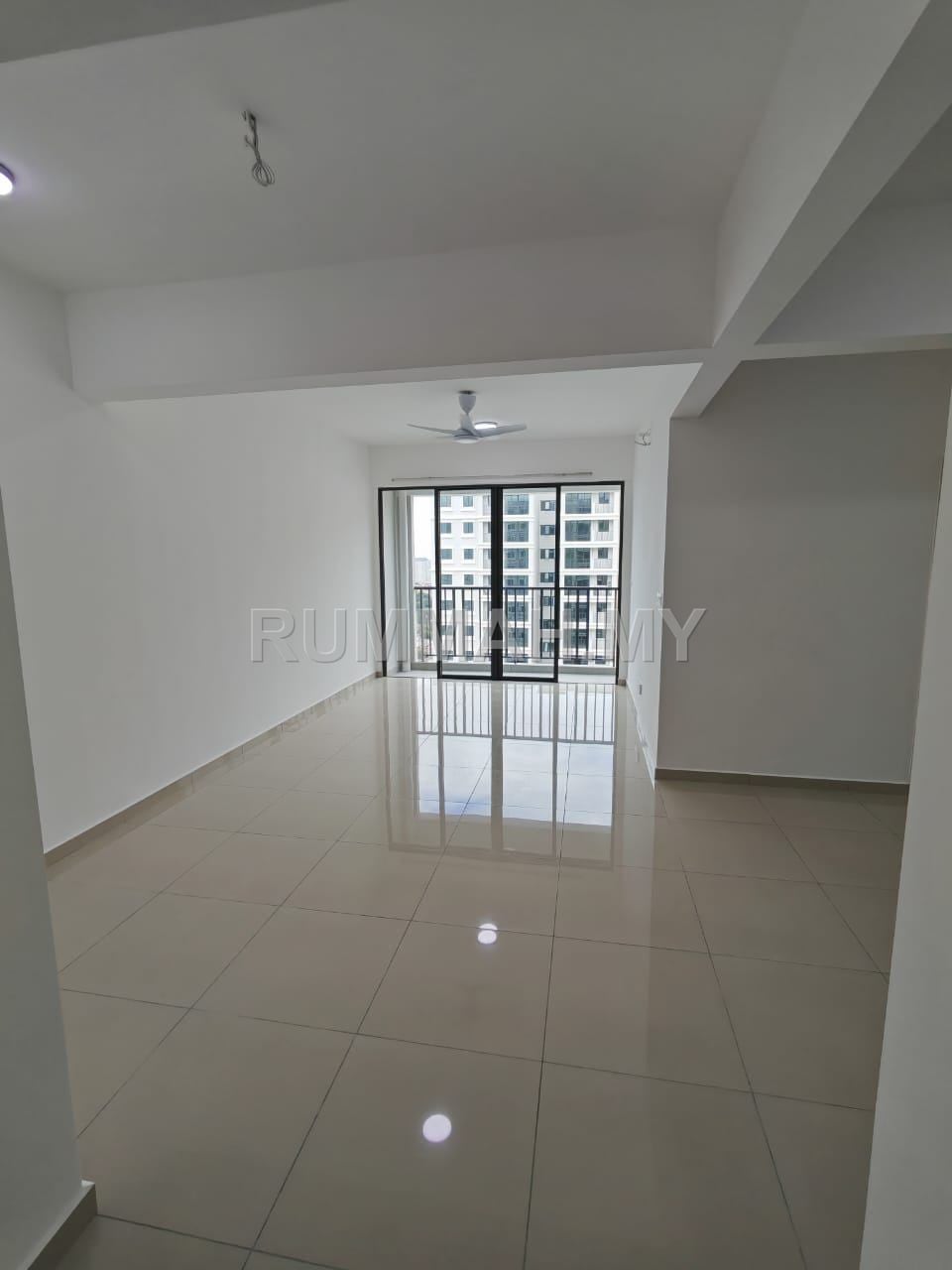 3-bedroom condo in Gelugor, Penang for rent - Ideal Venice Residency, Gelugor  For Rent