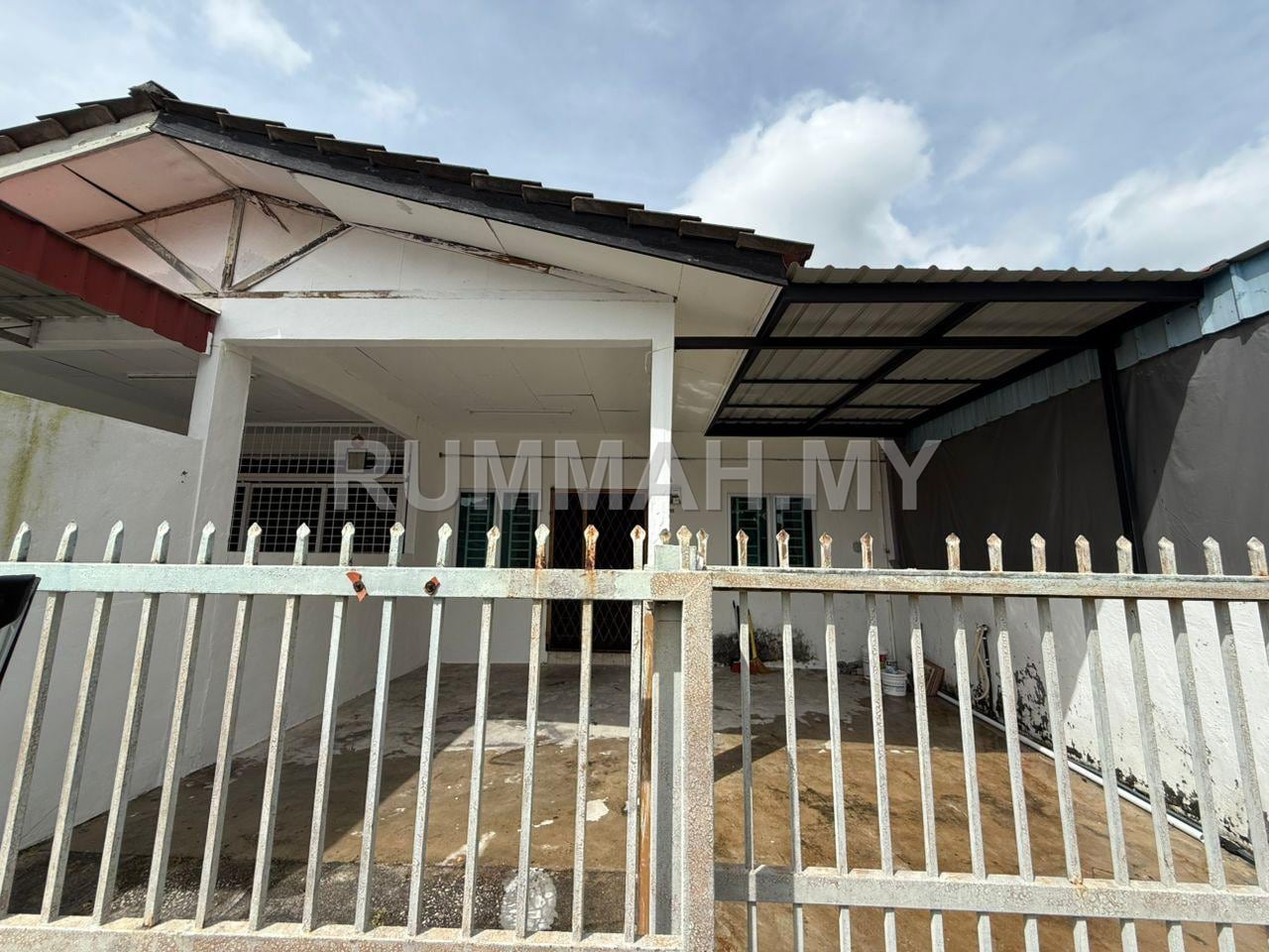 3-bedroom house in Bukit Minyak, Penang for rent - Taman Sukun 1-Storey Terrace 1100sf Basic Furnished Bukit Minyak