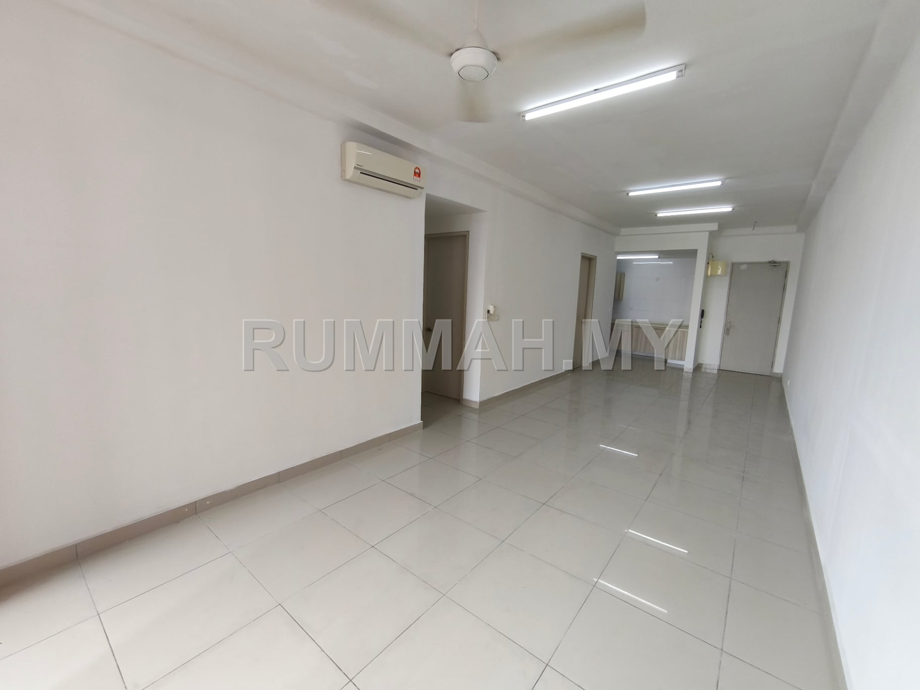 3-bedroom condo in Taman Mas Puchong, Selangor for rent - D'aman Residences Rent, 3 Rooms Partly Furnished, Taman Mas Puchong