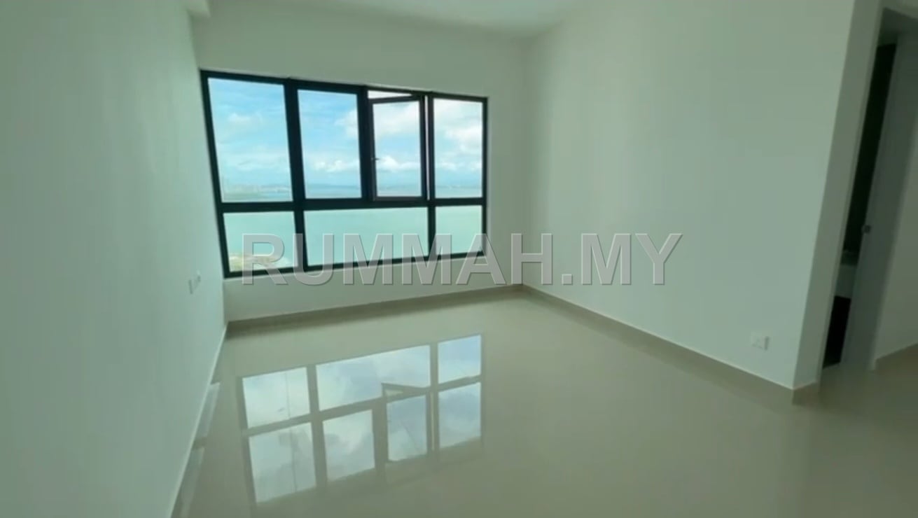3-bedroom condo in Gelugor, Penang for sale - Mezzo Seaview unit 1292sft next to PWCC the biggest Mall in Penang 