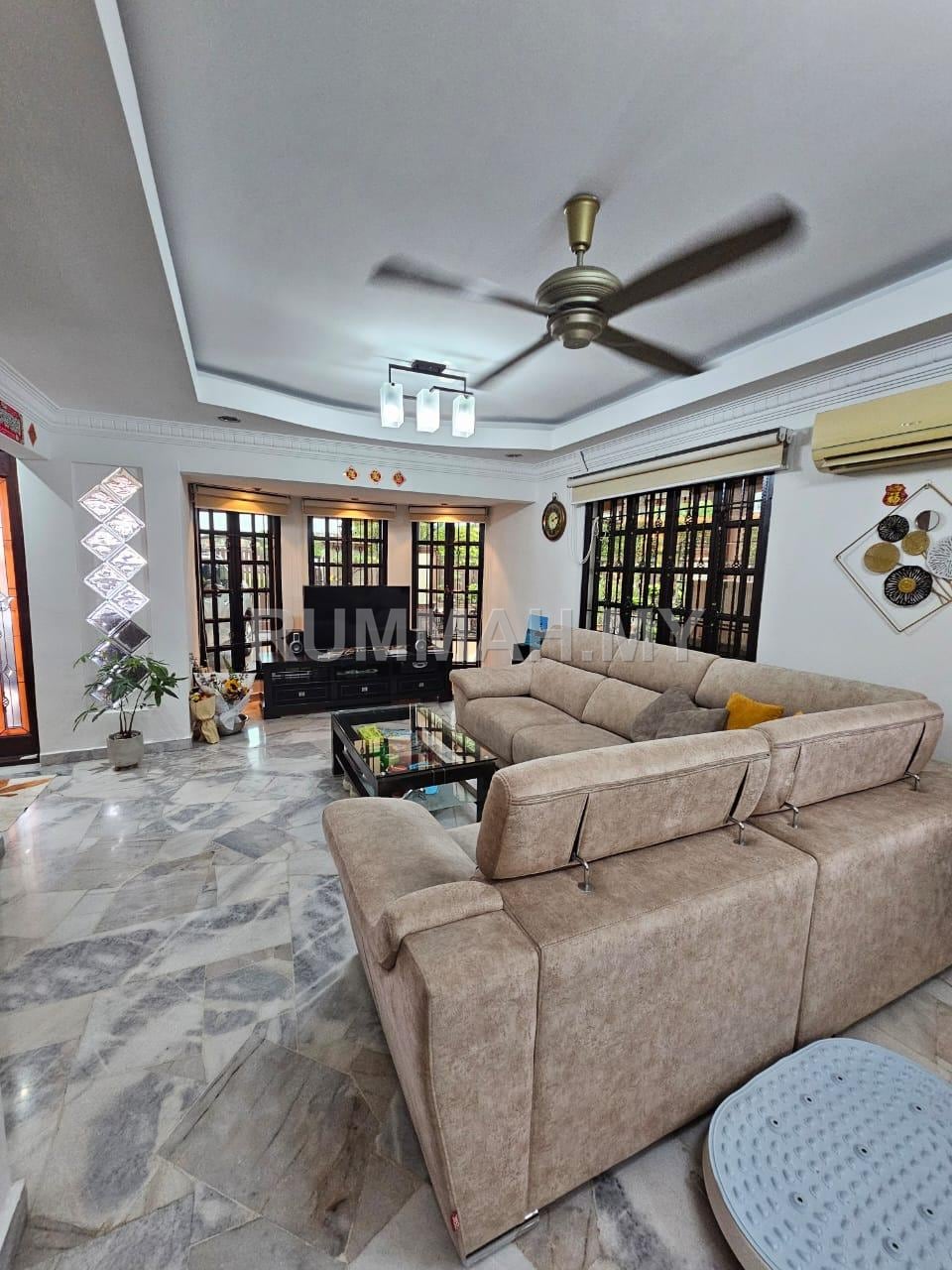 4-bedroom house in Puchong, Selangor for sale - 2 Storey BANDAR KINRARA 5 (BK5) Puchong, Actual, FULLY EXTEND, Low Deposit