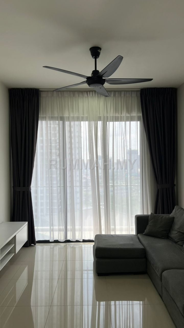 3-bedroom condo in Segambut, Kuala Lumpur for sale - UNITED POINT RESIDENCE Segambut, Actual, Freehold, RENO, Facing POOL View