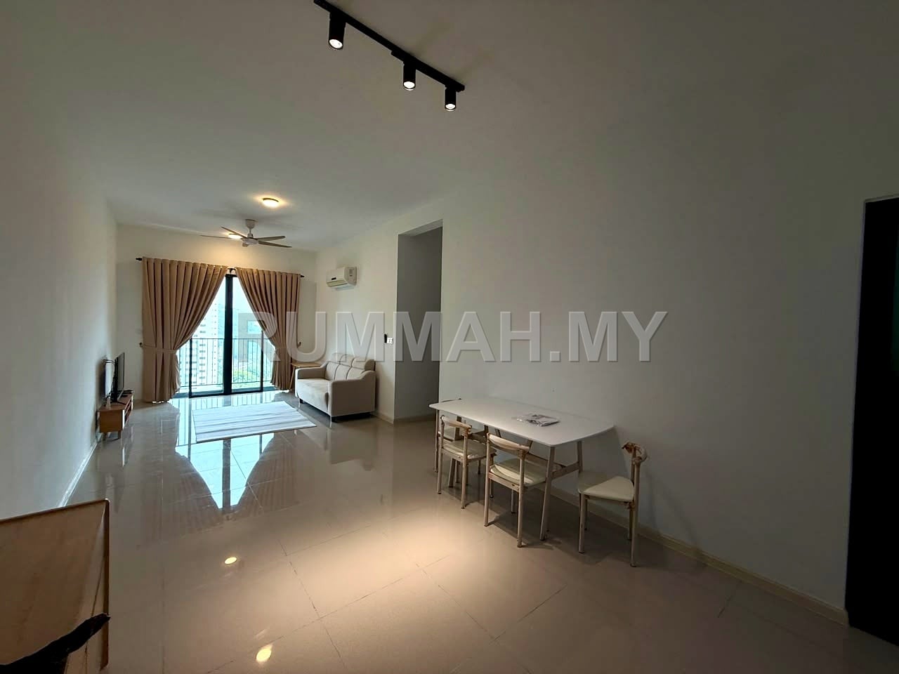 3-bedroom condo in Teluk Kumbar, Penang for rent - Condo for Rent @ D'Starlingtton, Teluk Kumbar | Fully Furnished