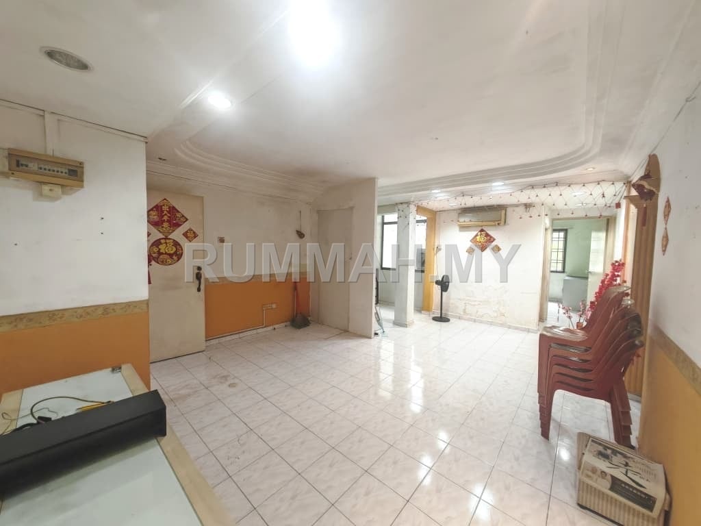 3-bedroom condo in Bandar Seri Alam, Masai, Johor for sale - Renovated 3 Bedroom Apartment 850 sqft, Sri Intan Seri Alam