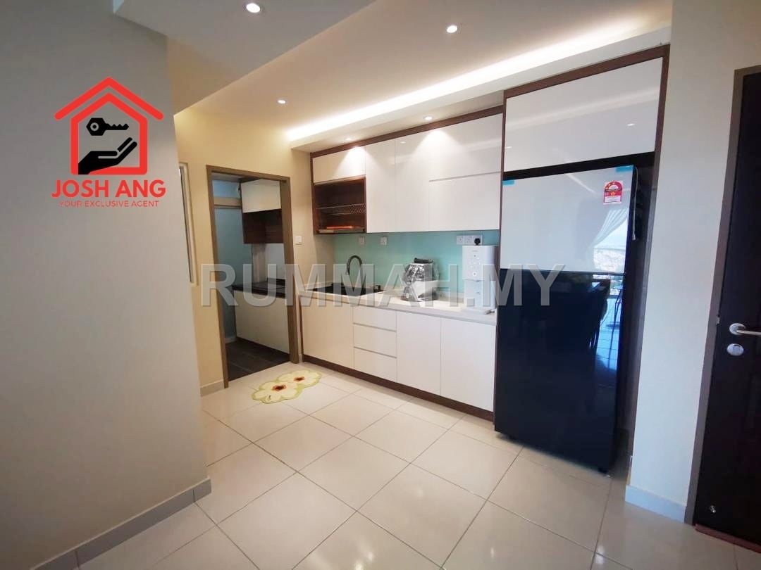 3-bedroom condo in Sungai Ara, Penang for sale - Fairview in Sungai Ara 970sf Fully Furnished Tastefully Renovated 2 Car parks
